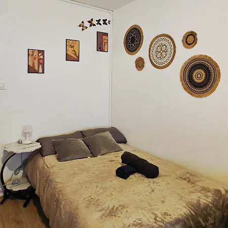 Apartament Cosy For Teams & Groups & Family With Parking